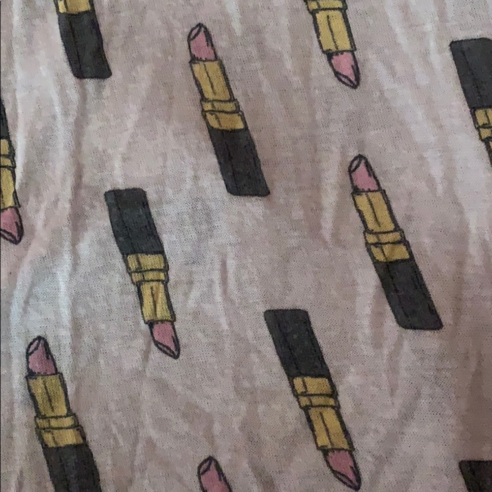 EUC Lipstick print muscle tank size S PacSun